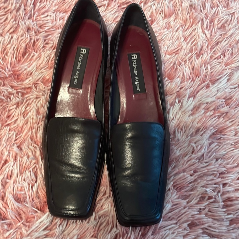 Vintage Etienne Aigner genuine leather shoes